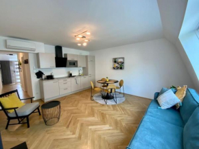 Freshly renovated Apartment in Trendy Area! HG21